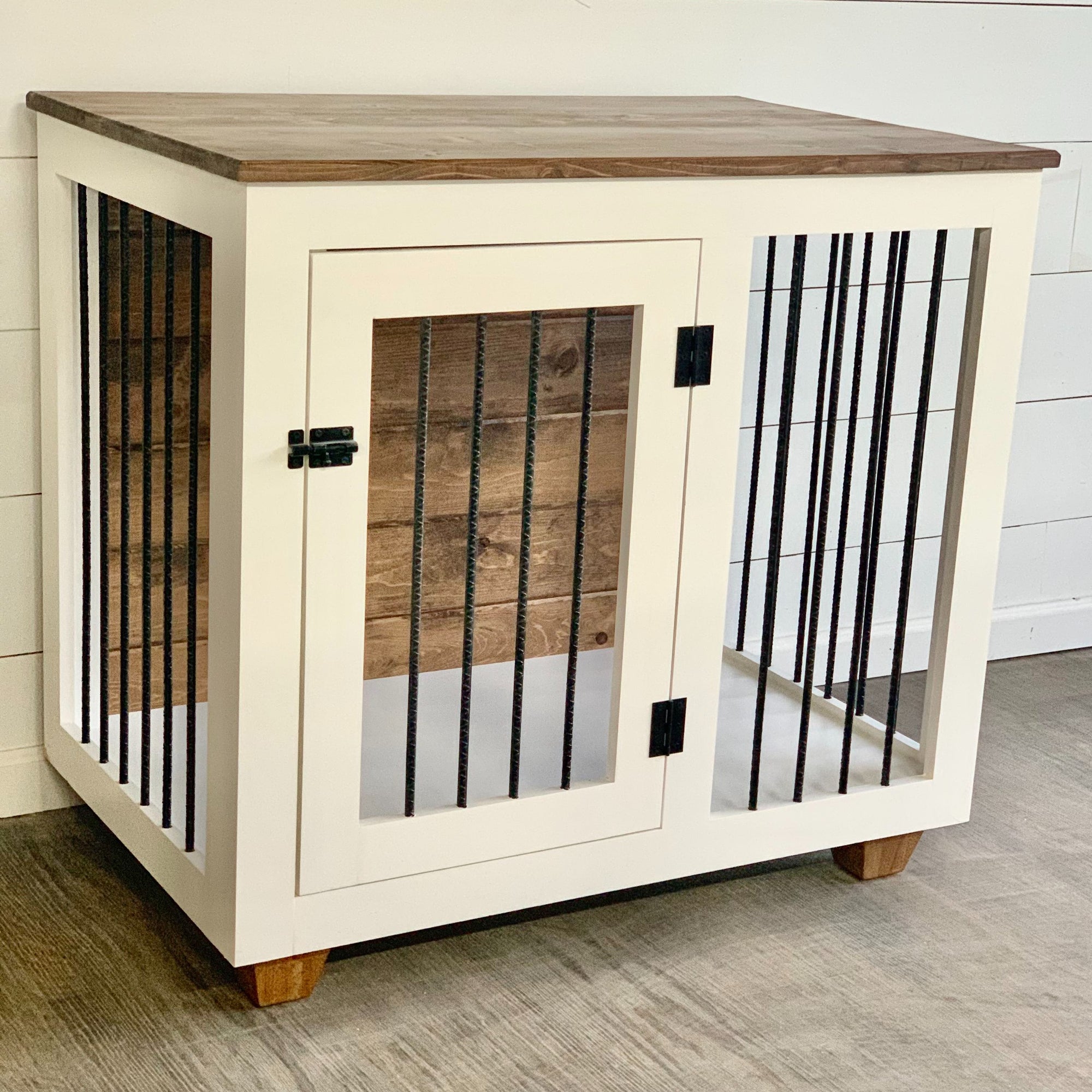 Standard Single Dog Kennel (Medium)