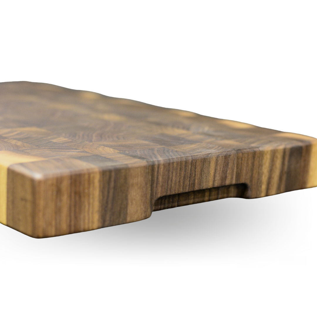 Medium End Grain Cutting Board - Walnut (12”x18”x1.5")
